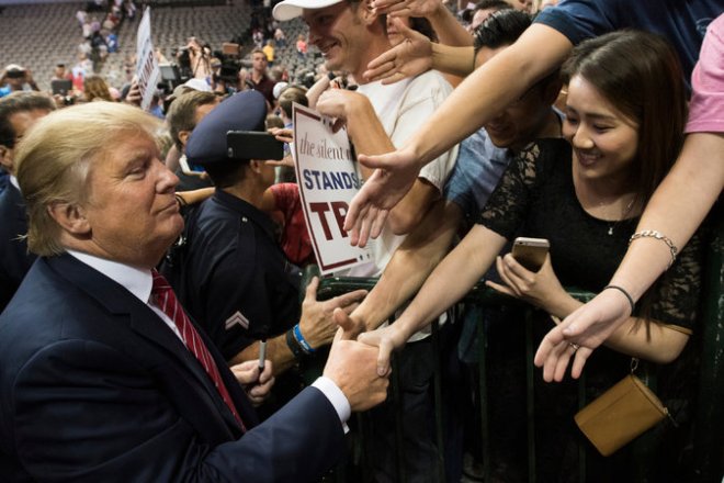 trump16hp-poll1-master6751.jpg?w=660